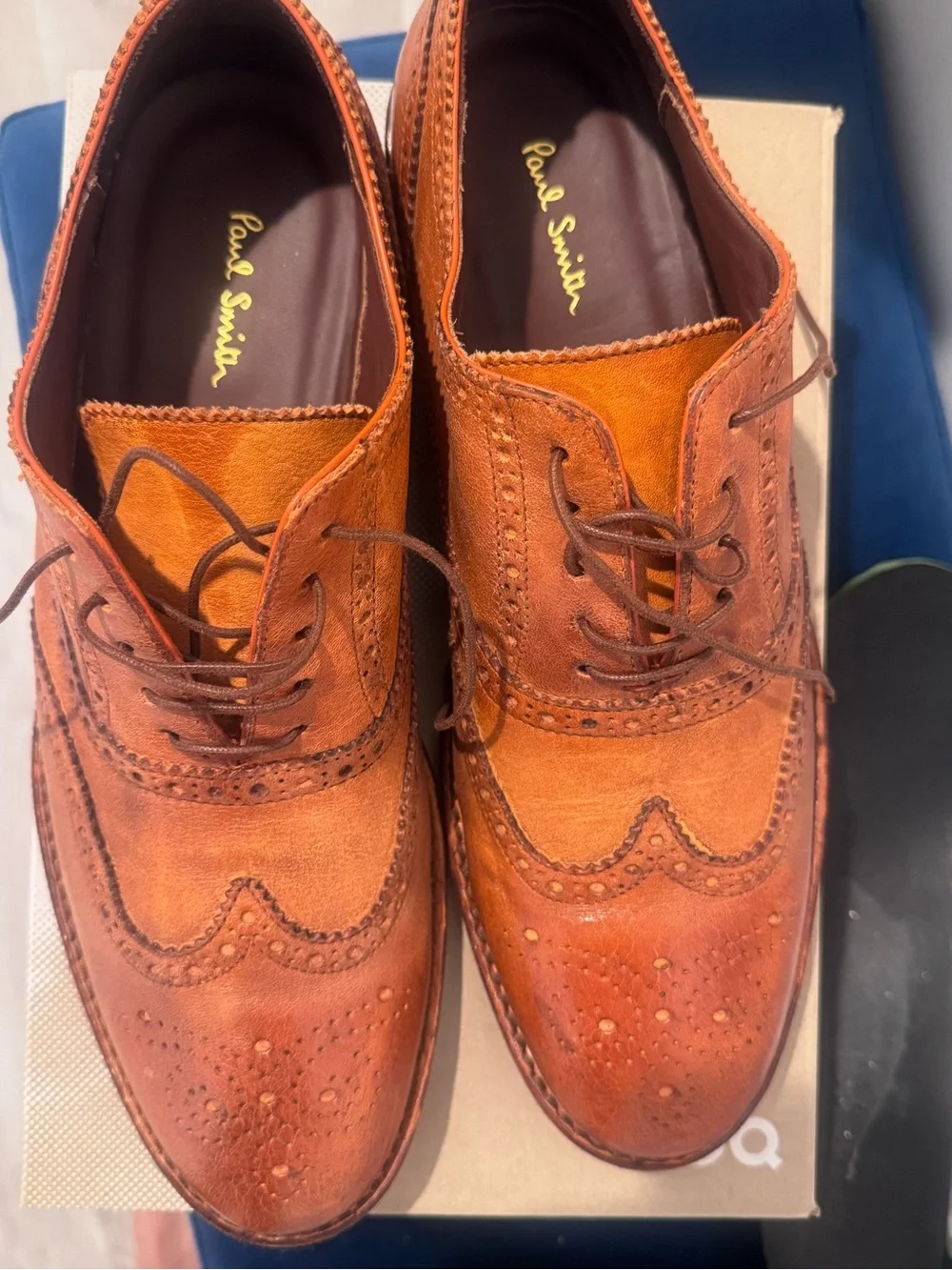 Paul Smith elegant cognac